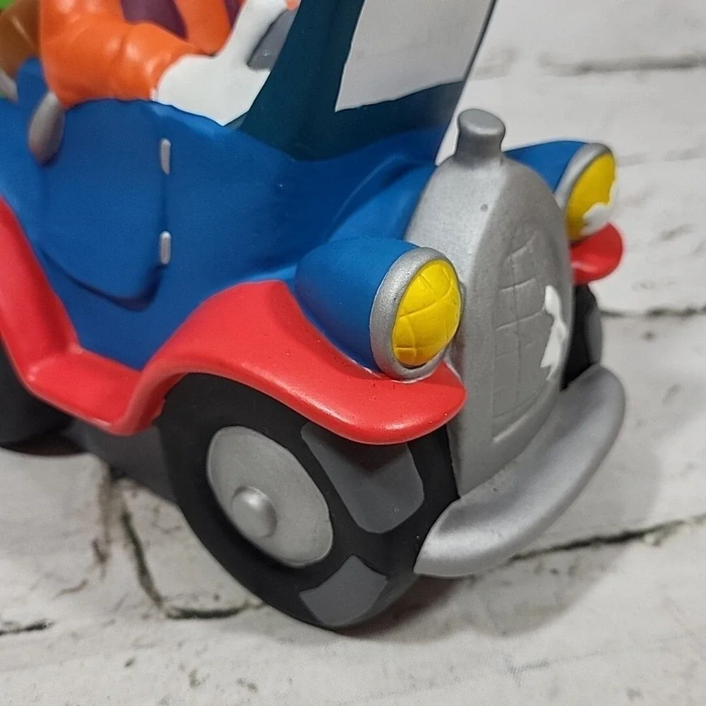 Disney Piggy Bank Goofy Driving Car 7